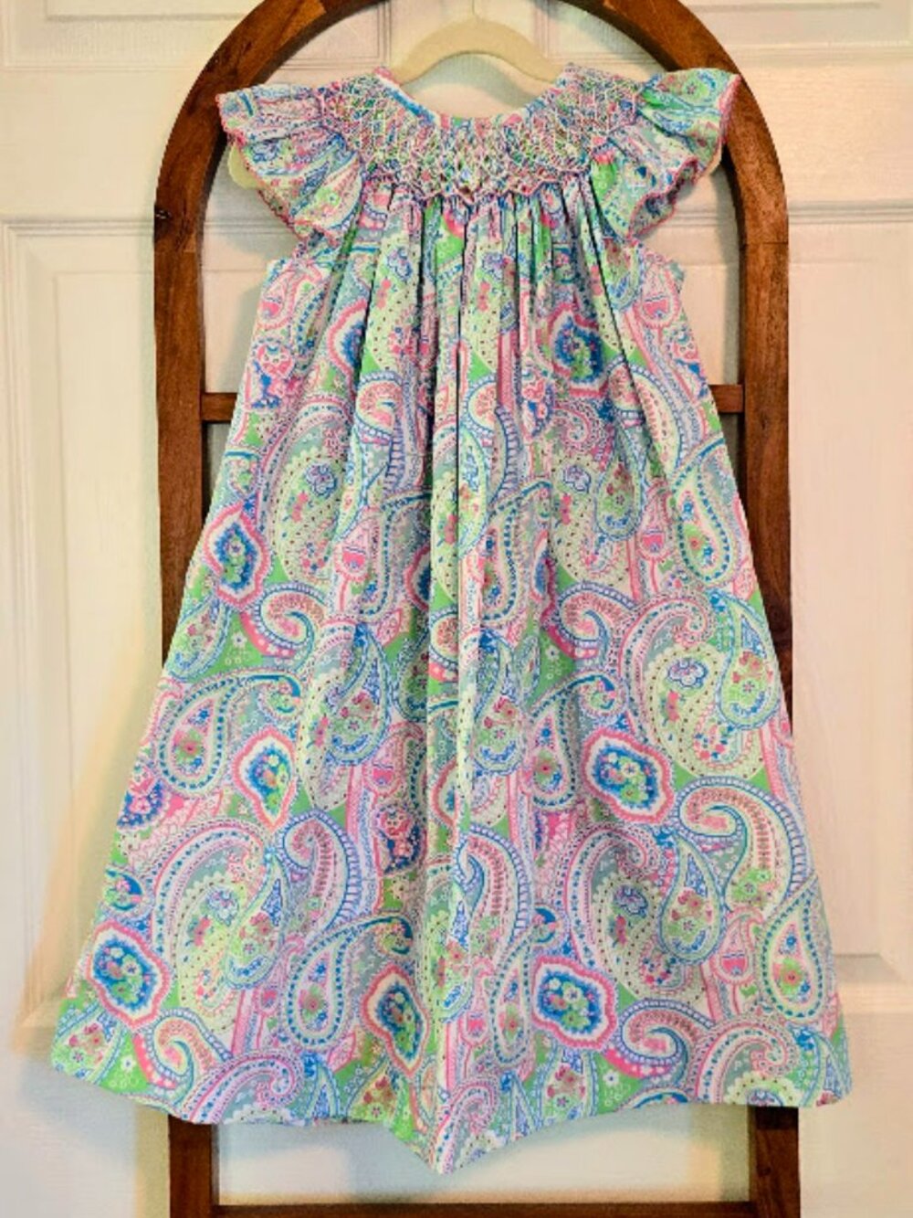 Whimsey Girls Size 5 Pastel Paisley Smocked Flutter Sleeve Dress
